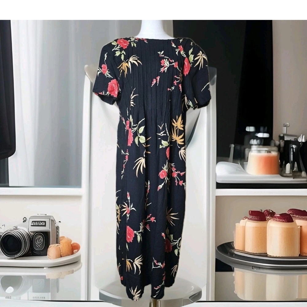 VTG POSITIVE ATTITUDE Attitude Women Floral Sprint Black long dress‎ Size 14